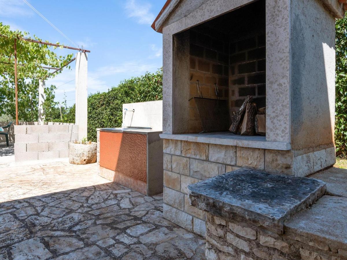 Apartment Secluded In Pore With Garden *