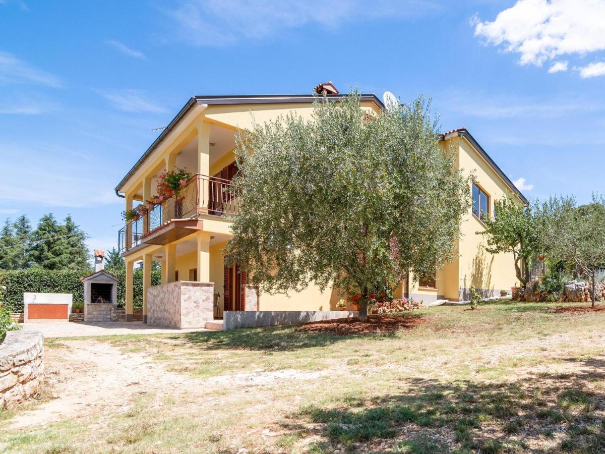 Secluded In Pore With Garden * Porec